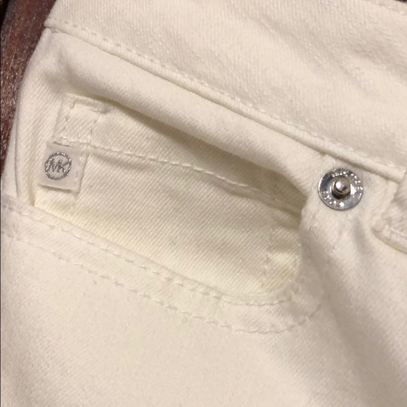 Micheal Kors size 6 white jeans - Picture 3 of 7